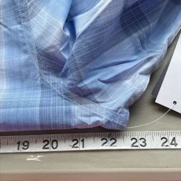 NWT Flag and Anthem MadeFlex Mens M Blue Plaid Button Down Shirt Stretch Wicking - Picture 5 of 6